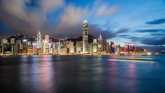 9 Most Beautiful City Skylines Outside the U.S